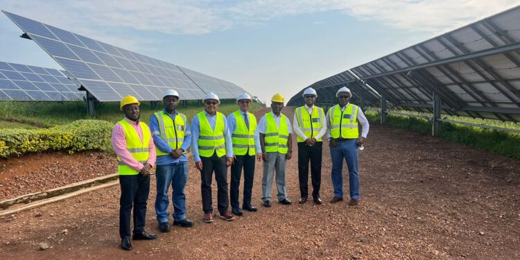 ENVIRONNEMENT DES AFFAIRES – Madagascar encouragé par la Banque mondiale à améliorer le cadre règlementaire pour l’investissement du secteur privé dans les énergies renouvelables 