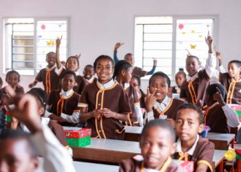 ÉDUCATION – Une autre école primaire publique »manara-penitra », dotée d&rsquo;un parc informatique et d&rsquo;un parc solaire, en cours de construction à Andoharanofotsy