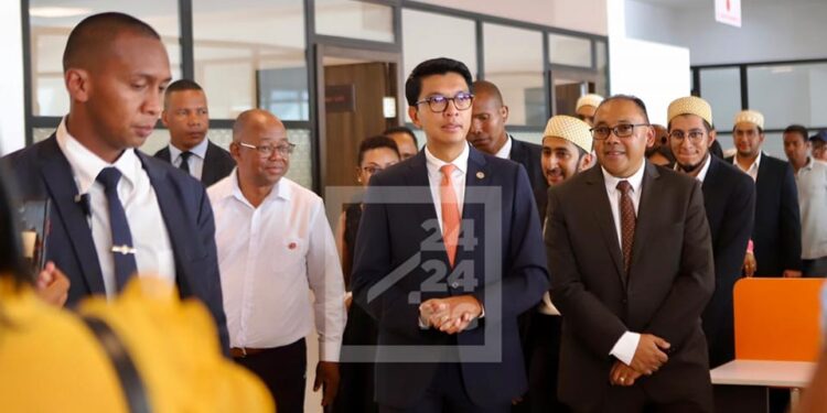 ENERGIE – Andry Rajoelina annonce la suspension par l&rsquo;Etat des subventions des prix du pétrole lampant vers la fin de l&rsquo;année