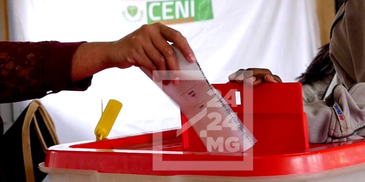 CONSULTATION- La refonte de la liste électorale et le calendrier électoral dans l’ordre du jour de la rencontre des acteurs concernés par les scrutins lors de la réunion du 24 mars organisée par la CENI
