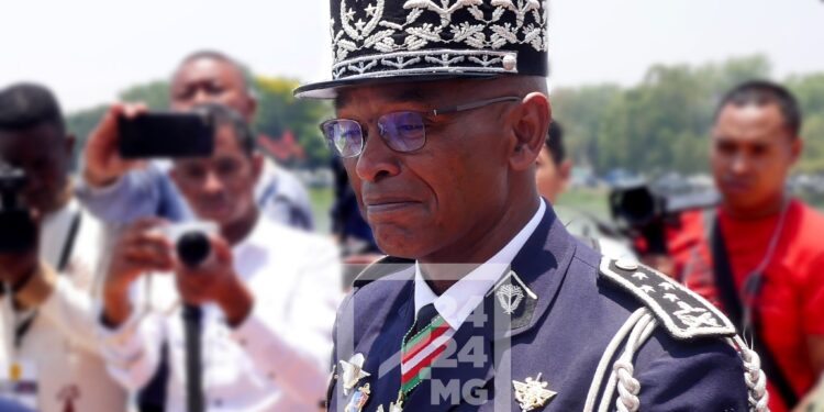 ENQUETE – La Gendarmerie confirme la fuite de l&rsquo;enregistrement sonore du président de la République, partagé par le SEG dans une groupe WhatsApp des bérets noirs