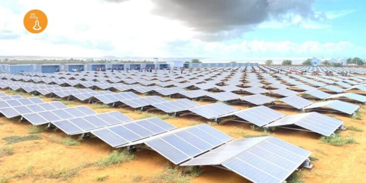 ENERGIE – La Jirama à la recherche de ceux qui vont aménager et mener les travaux de génie civil pour la mise en place de ses 38 parcs solaires