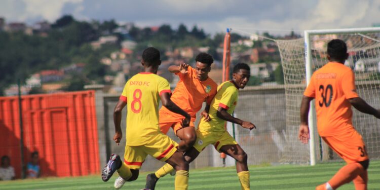 FOOTBALL – Le CFFA reprend la tête du classement dans la Conférence Sud de la Pro League, Fosa Juniors valide son ticket pour les play-offs