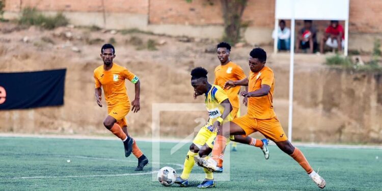 FOOTBALL – Elgeco Plus battu par l’AS Fanalamanga aux matchs aller des quarts de finale des play-offs de la Pro League