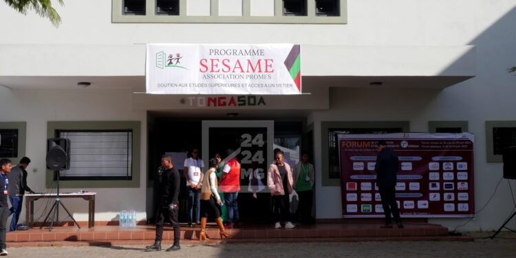 EMPLOYABILITÉ – Plus de 5.000 jeunes attendus à la septième édition du forum de l&rsquo;orientation et de l’employabilité du programme Sésame