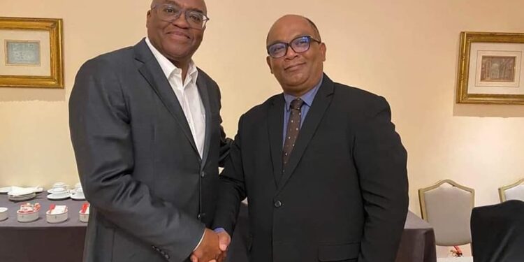 BASKETBALL – Louis Abel Ntsay reconduit au poste du président de la zone 7 de la Fiba Afrique