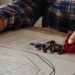 ART DIVINATOIRE – Le sikidy, ou comment lire le destin par la mathématique de la terre