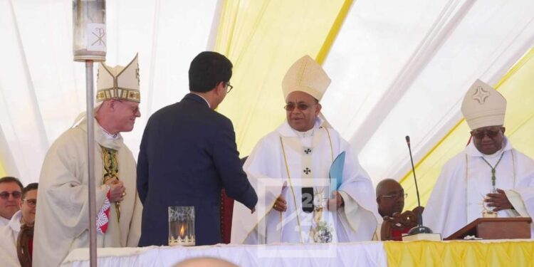 RELIGION – Monseigneur Jean de Dieu Raoelison intronisé Archevêque d&rsquo;Antananarivo