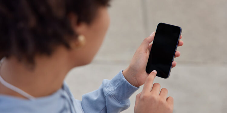 TELECOMMUNICATIONS – Axian prend le contrôle de Free au Sénégal