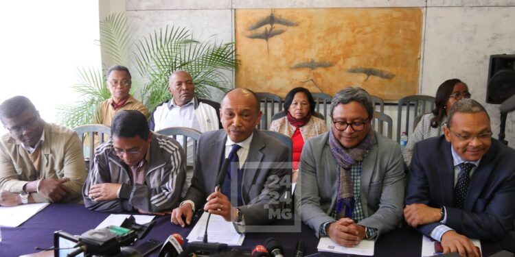 ADMINISTRATION – Le patronat et la conférence des travailleurs de Madagascar demandent l’ouverture totale des bureaux de la Cnaps