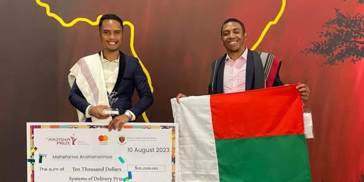 ENTREPRENEURIAT – Madagascar obtient deux prix à l’Anzisha Prize