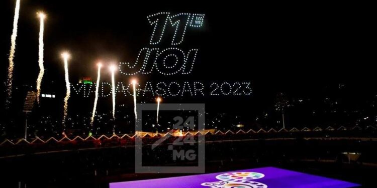 [VIDEO]– Le stade Barea en fête pour la cérémonie d’ouverture des onzièmes Jeux des îles