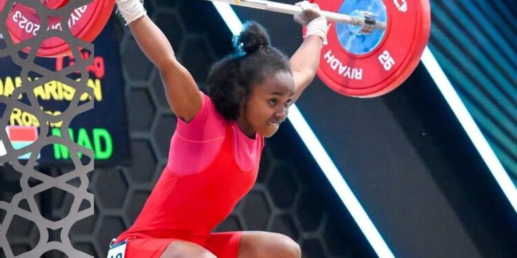 HALTEROPHILIE – Rosinah Randafiarison vice-championne du monde des moins de 45kg