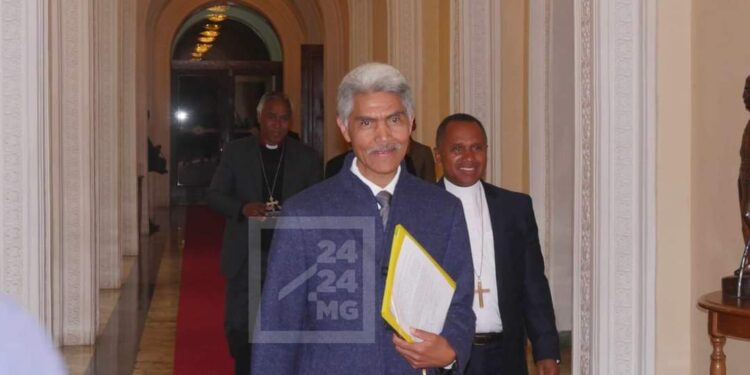 AFFAIRES NATIONALES – Les dirigeants du FFKM rencontrent le président Rajoelina à Iavoloha