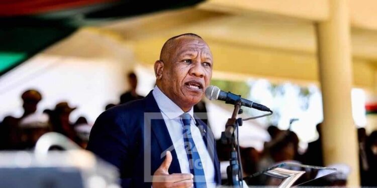 Le Premier ministre insiste sur la tenue de la présidentielle au 9 novembre et en appelle au « respect de la Constitution »