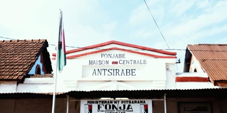 ADMINISTRATION PENITENTIAIRE – Plus de 43% des détenus à la maison centrale d’Antsirabe en attente de jugement