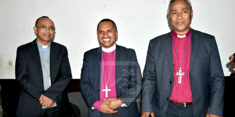 Le FFKM affirme l&rsquo;engagement des discussions avec les 13 candidats dont Andry Rajoelina dans sa médiation 