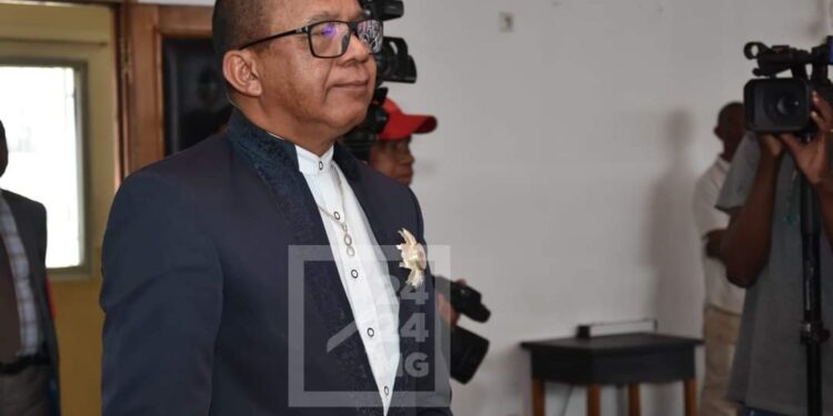 PARLEMENT – Le nouveau sénateur Richard Ravalomanana accède à la présidence du Sénat