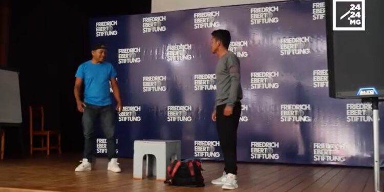 MEDIA – Quand la Compagnie Miangaly sensibilise contre la désinformation