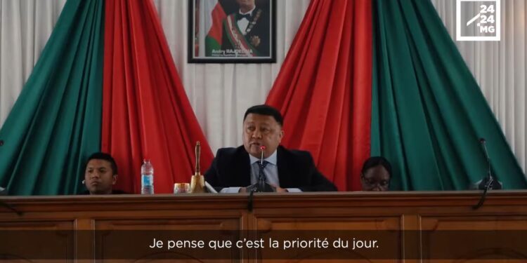PARLEMENT – Une session extraordinaire qui sort de l&rsquo;ordinaire au Sénat