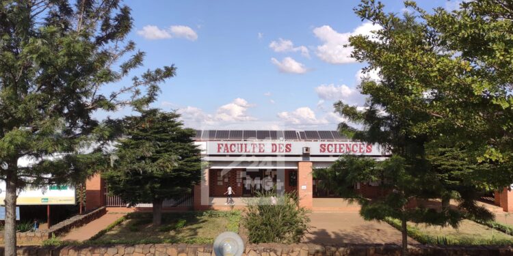 UNIVERSITÉ D&rsquo;ANTANANARIVO – Les étudiants de la Faculté des sciences prévoient une réunion ce jeudi sur l&rsquo;esplanade si les cours ne reprennent pas d&rsquo;ici là