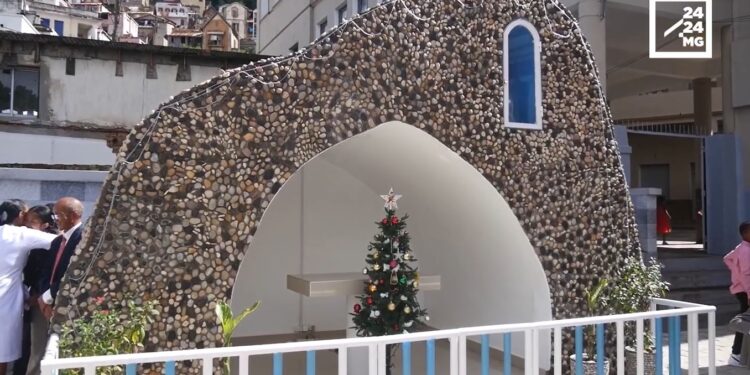 DÉCORATION – Quand les églises se mettent en mode Noël