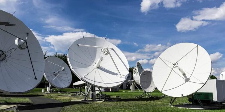 TELECOMMUNICATION – L’Artec se prépare à attribuer des licences de services internet large bande par satellite