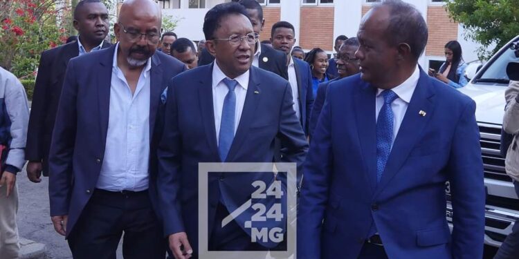 Hery Rajaonarimampianina à la tête de la mission d&rsquo;observation électorale de l&rsquo;Union Africaine à la présidentielle congolaise