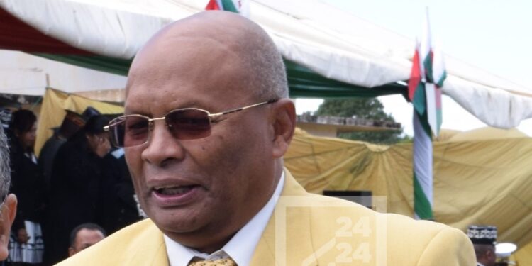 DISTINCTION HONORIFIQUE – Le général Marcel Ranjeva nommé Grand Chancelier de l&rsquo;ordre national