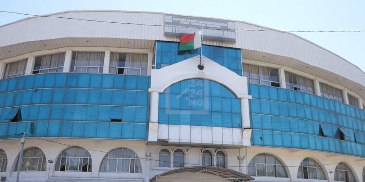 PARLEMENT – Pas de séance de questions-réponses prévue au Sénat