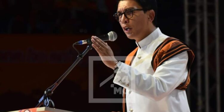 PROGRAMME PRESIDENTIEL – Une formation des familles vulnérables pendant trois mois parmi les priorités de Andry Rajoelina pour les 100 premiers jours de son deuxième mandat de président élu