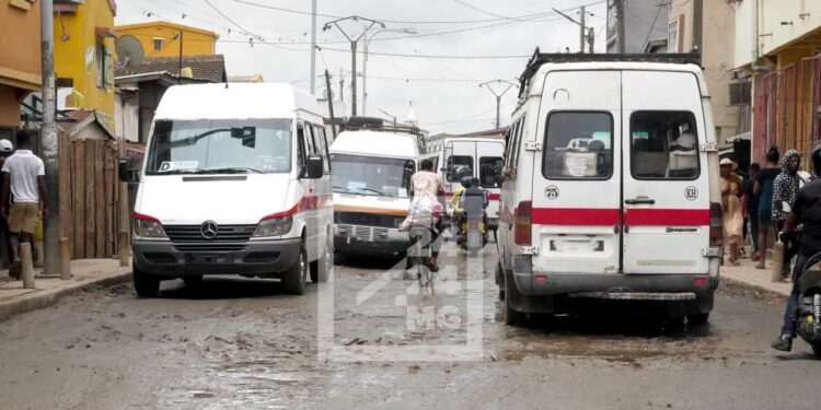 Antananarivo – Le bitumage des nids de poule de la capitale prévu vers la fin de la saison des pluies