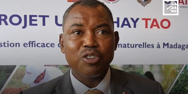 ADMINISTRATION – Trois gouverneurs remerciés par le Conseil des ministres