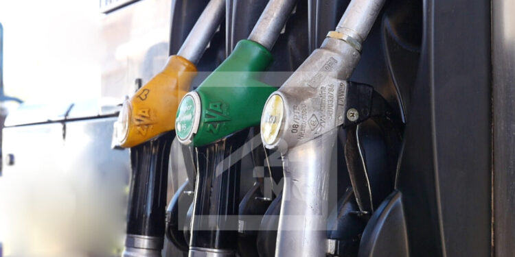 CARBURANT – Une nouvelle période d’administration des prix affichés à la pompe par l’Etat instaurée