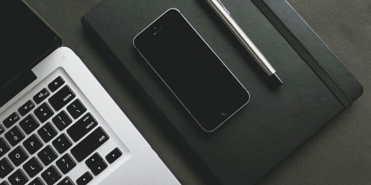 GOUVERNEMENT – La digitalisation des services publics bientôt confiée à un secrétaire d&rsquo;Etat