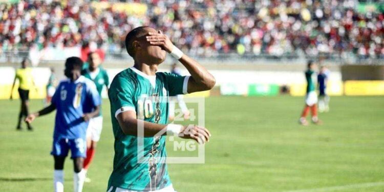 FOOTBALL – Njiva Rakotoharimalala va subir une opération au genou