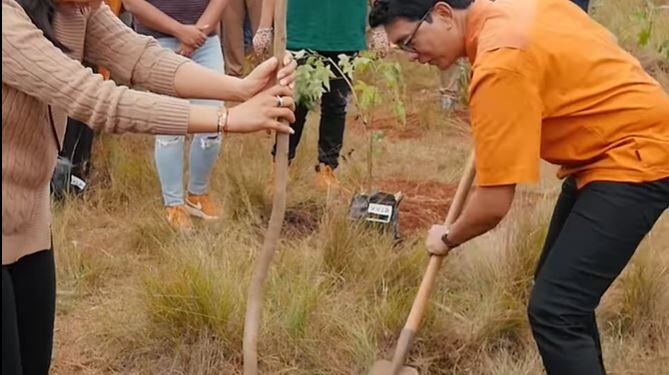 VILLE NOUVELLE – Sur le chantier de TanaMasoandro avec le président de la République