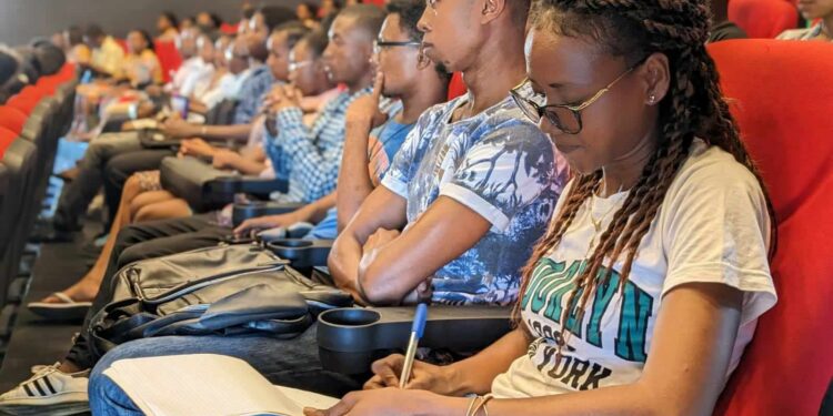 Toamasina – 200 jeunes seront formés aux métiers du web