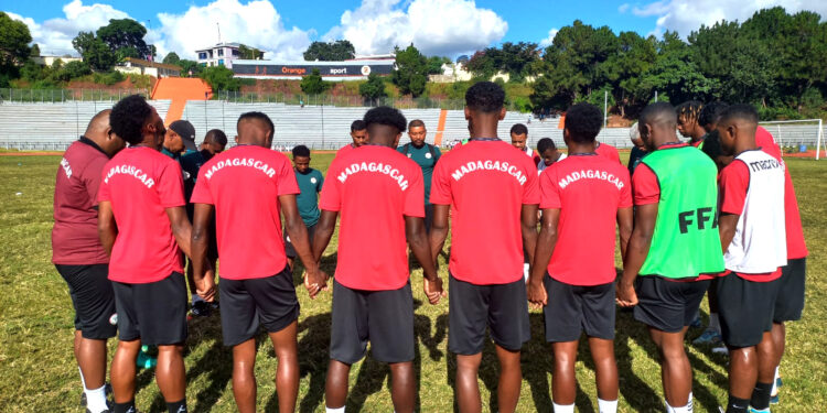 FOOTBALL – BAREA – Six joueurs expatriés évoluant en Europe arrivent à Antananarivo
