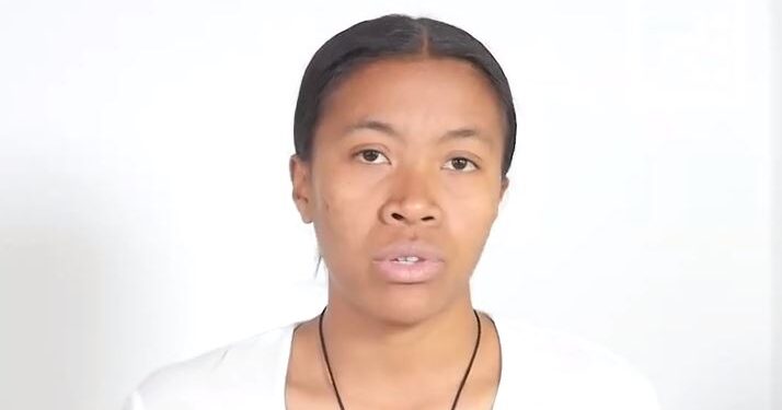 ANDRIA NAVALONA : « La poésie apporte des points de sutures à un monde parfois divisé »