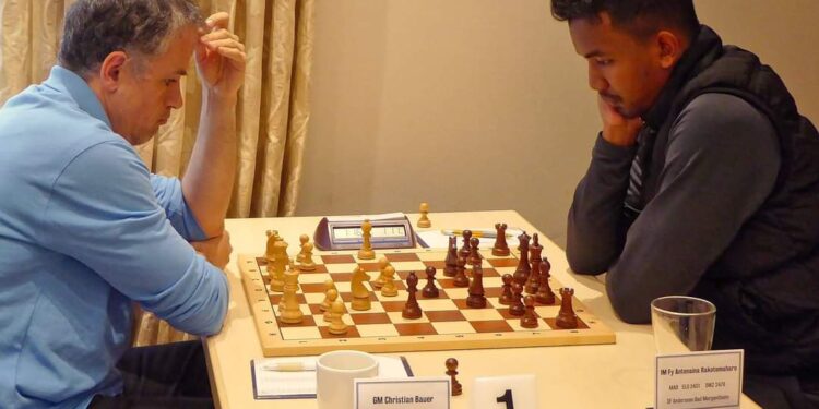 Fy Antenaina Rakotomaharo se qualifie avec son équipe au championnat d&rsquo;Allemagne d&rsquo;échecs