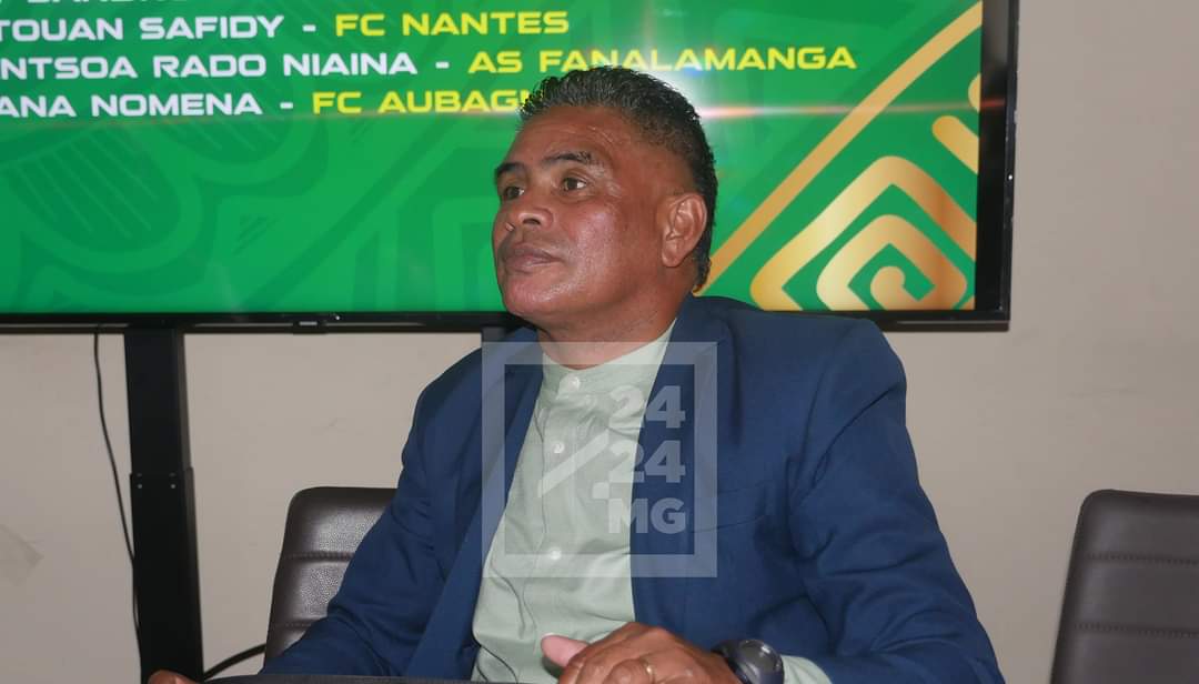 FOOTBALL - La sélection ne sera au complet que le 4 juin, selon le ...