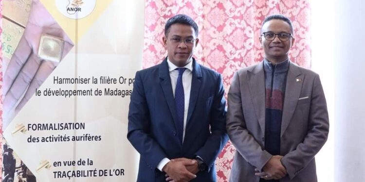 ADMINISTRATION – Mihary Ratsimbazafy prend ses fonctions à la tête de l’Anor