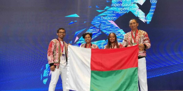 CONCOURS – Madagascar décroche le deuxième prix au concours Huawei ICT Competition à Shenzhen dans la catégorie Network