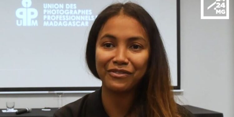 NY ANDRIANARISOA : Faire de la photographie, « c’est rendre la vie plus humaine ».