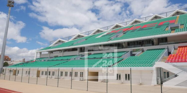 INFRASTRUCTURES – L’Etat prévoit d’ajouter 3 000 places supplémentaires sur les gradins du stade de Mahamasina, selon le SENVH