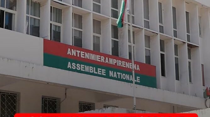 ASSEMBLEE NATIONALE – Huis-clos entre le ministre des Finances et les députés