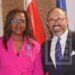 DISTINCTION – Noro Andriamamonjiarison reçoit l’ordre national du mérite de la République Française