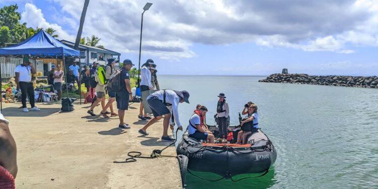 TOURISME DE CROISIERE – Noel à Sainte Marie pour les passagers du navire Dumont d’Urville