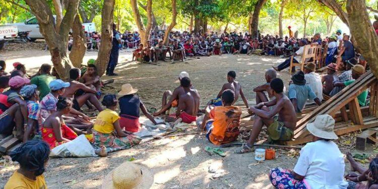 FEUX DE FORET – Le ministère de l&rsquo;environnement sensibilise les riverains de l&rsquo;aire protégée d&rsquo;Andohaela